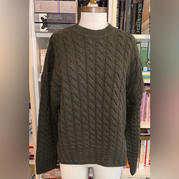 Theory Sweaters - Theory Karenia Cable knit Rosemary Green Sweater